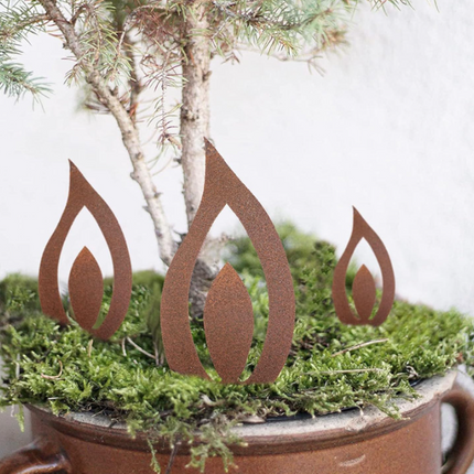 Set of 10 Rust-Effect Christmas Tree Candles – 10cm Garden Holiday Decorations